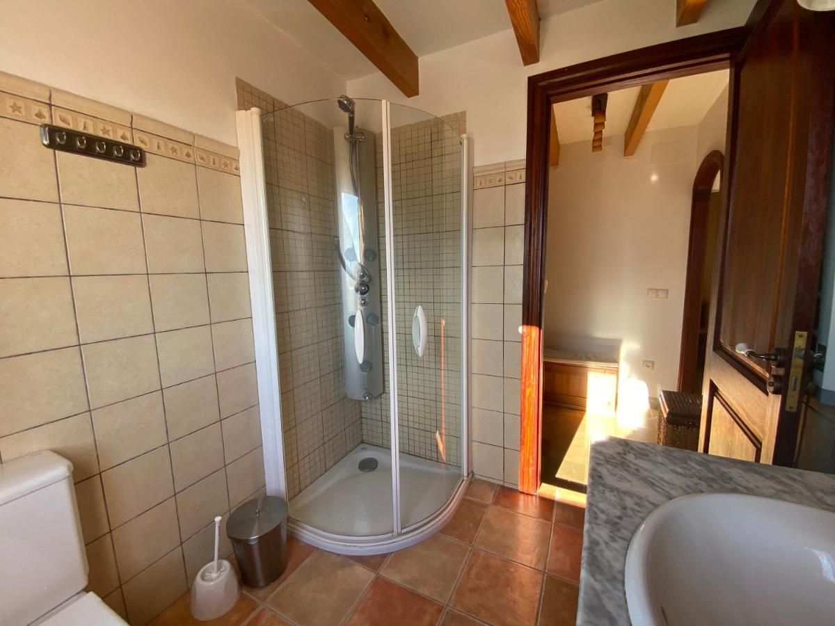 Casa Nuria, En El Centro, Al Lado De La Escalinata Del Calvario Para 6 Personas Pollença Dış mekan fotoğraf